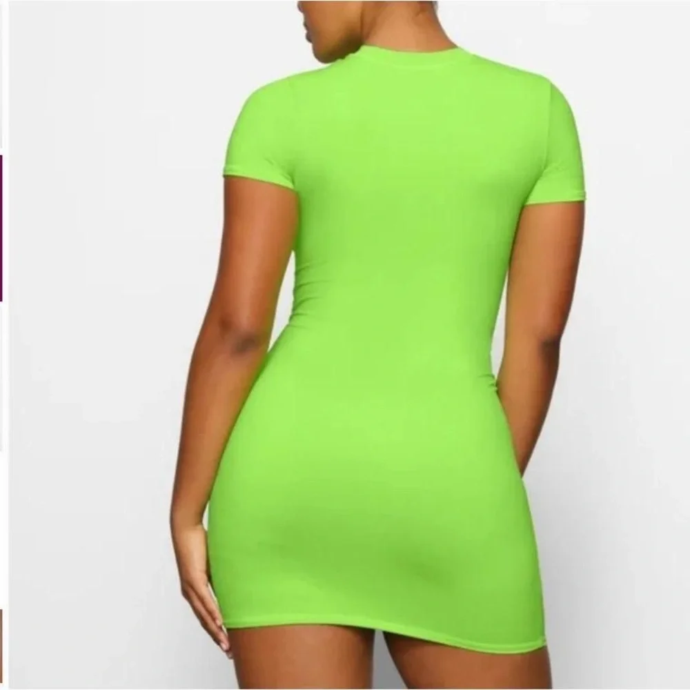 SKIMS Signature Swim Tee Shirt Dress in Neon Size M